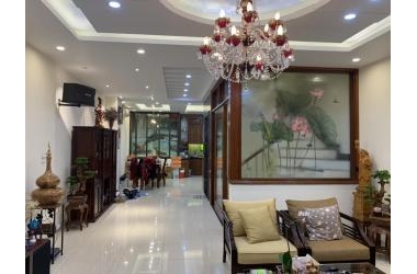 Bán Nhà Mặt Phố Hai Bà Trưng 56m2, MT 4.2m Ở Kinh doanh 3 Ô Tô 7.4 Tỷ 0905597409